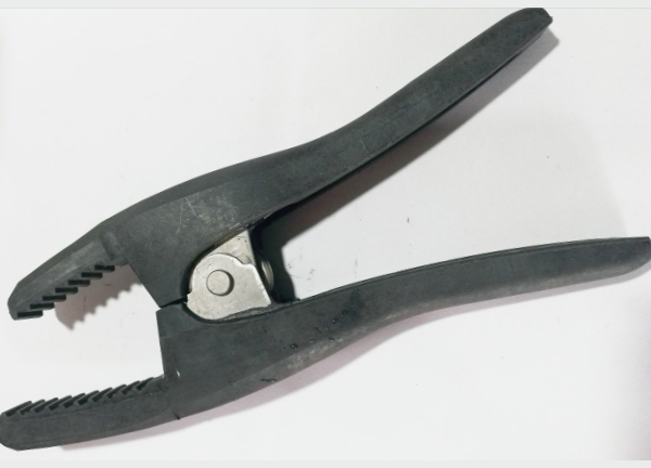 RJ-002�������У�